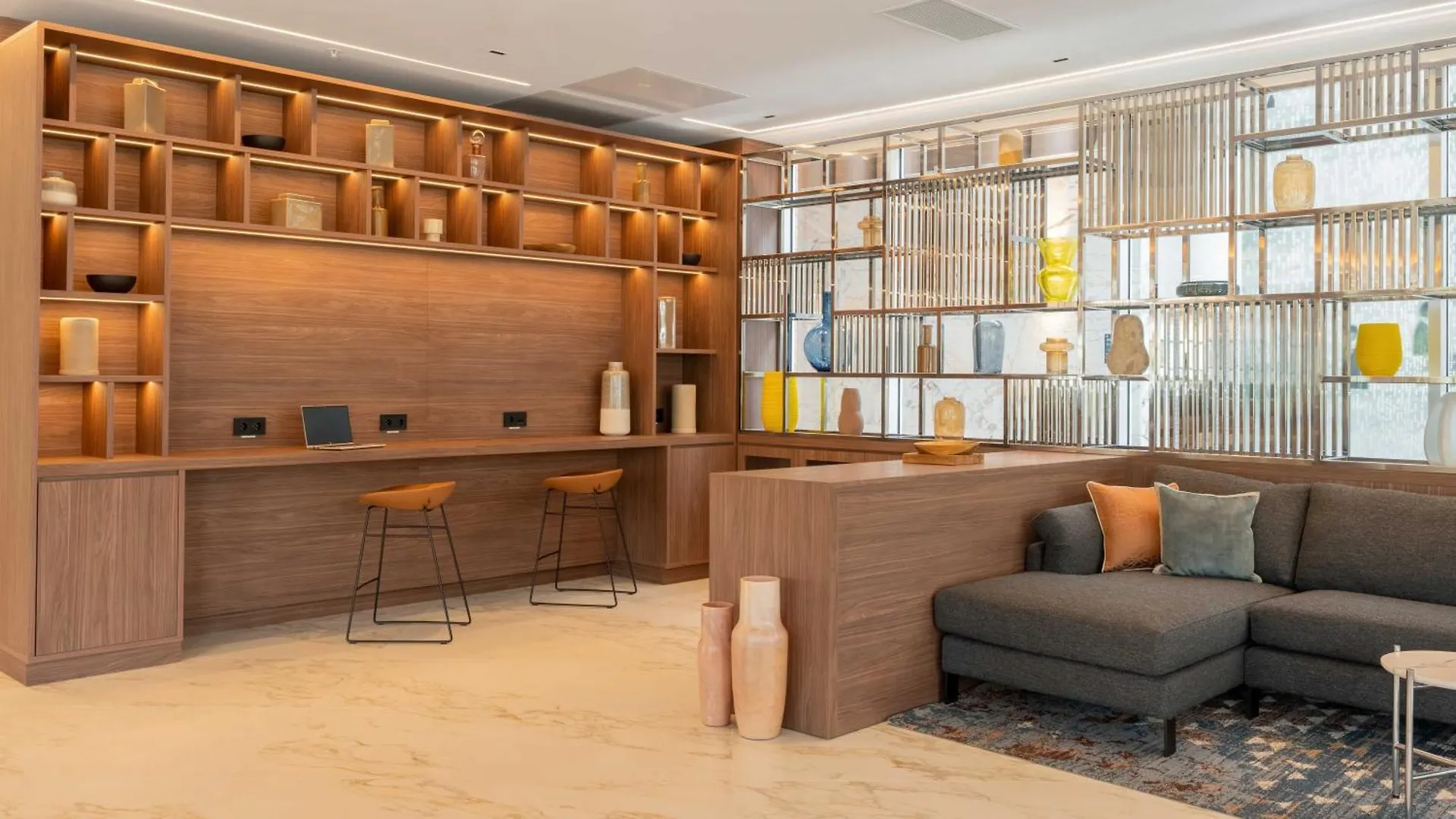 Voco Stockholm - Kista By Ihg Hotel