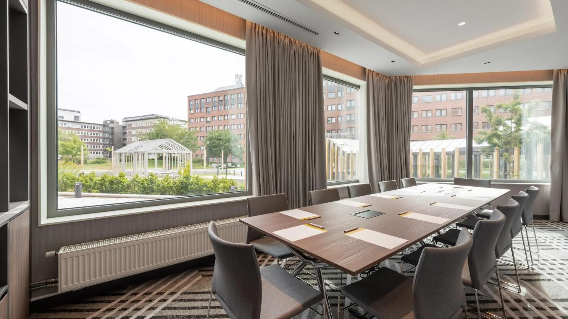 Voco Stockholm - Kista By Ihg Hotel