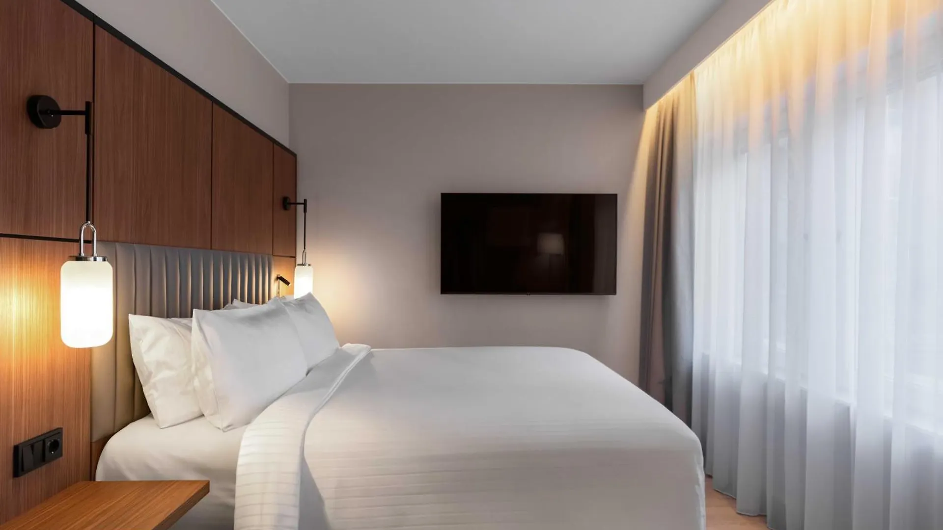 Voco Stockholm - Kista By Ihg Hotel